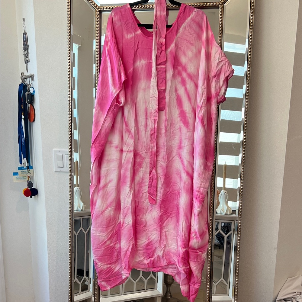 Vibrant Pink Tie-Dye Women's Tunic